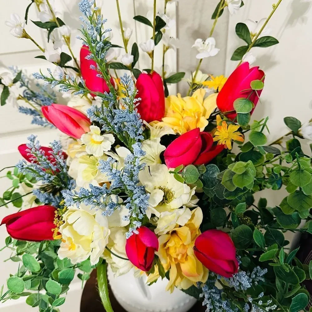 Floral Spring Summer Artificial Bouquet Flowers
